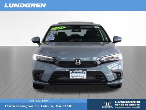 Used 2024 Honda Civic EX image 2