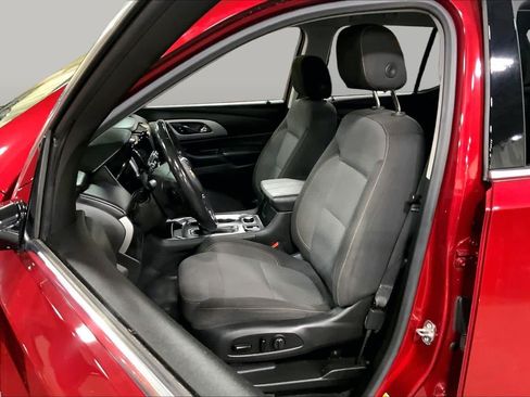 Used 2018 Chevrolet Traverse LT AWD/4WD image 8