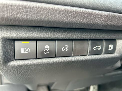 Used 2025 Toyota Camry XSE FWD image 14