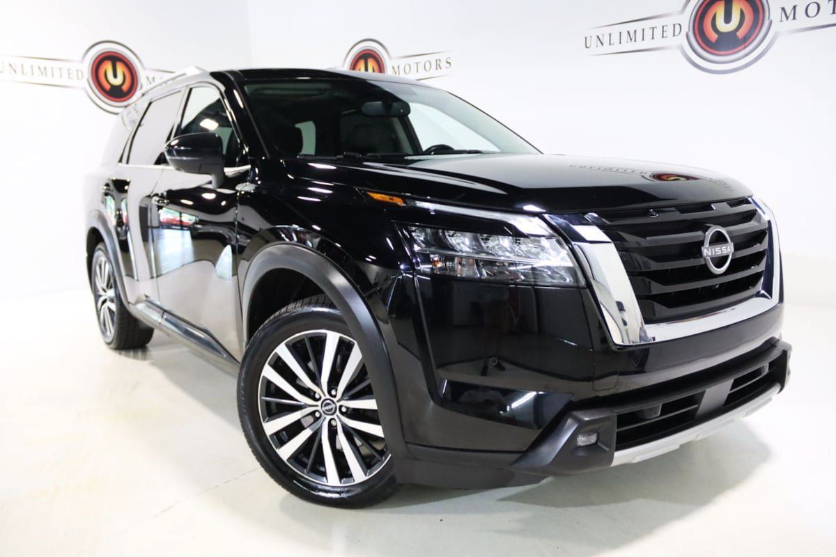 Used 2022 Nissan Pathfinder Platinum AWD/4WD image 7