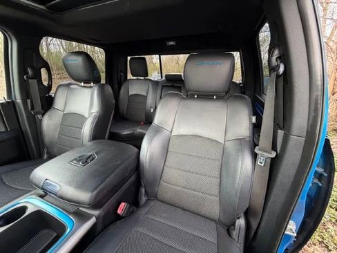 Used 2018 RAM 1500 Sport w/ Hydro Blue Sport Package AWD/4WD image 15