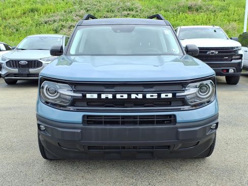 Used 2022 Ford Bronco Sport Outer Banks w/ Tech Package AWD/4WD image 2