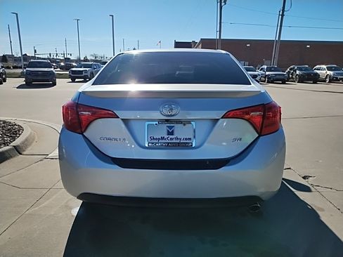 Used 2017 Toyota Corolla SE image 8