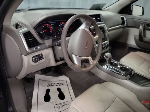 Used 2017 GMC Acadia Limited SLT image 14