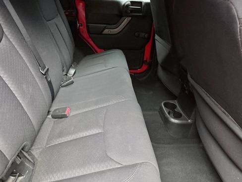 Used 2013 Jeep Wrangler Unlimited Sport w/ Connectivity Group AWD/4WD image 13