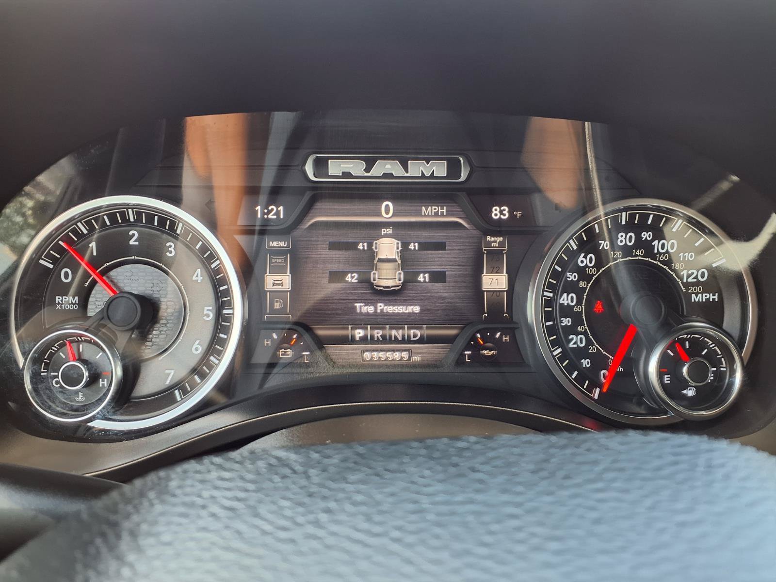 Used 2024 RAM 1500 2WD Crew Cab image 19