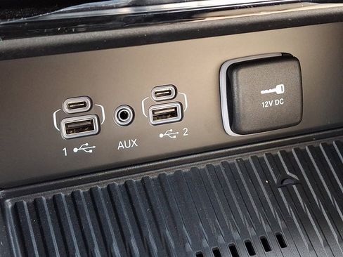 New 2026 Jeep Grand Cherokee Limited w/ Luxury Tech Group II image 17