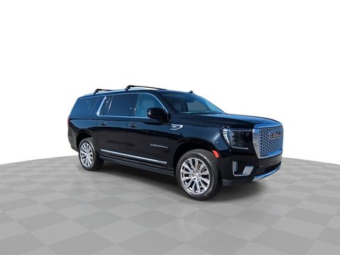 Certified 2022 GMC Yukon XL Denali image 2