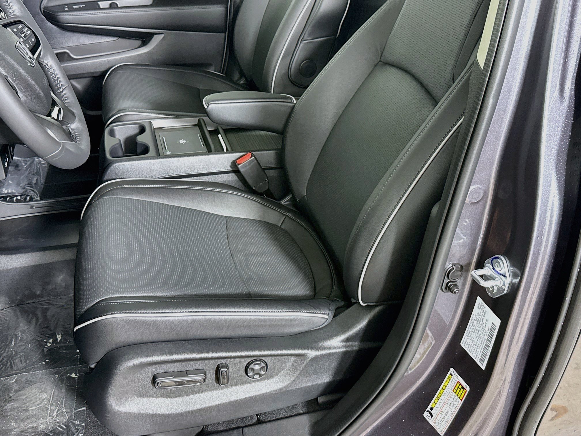 New 2027 Honda Odyssey Elite image 24