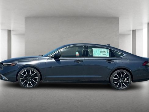 New 2026 Honda Accord Touring image 7