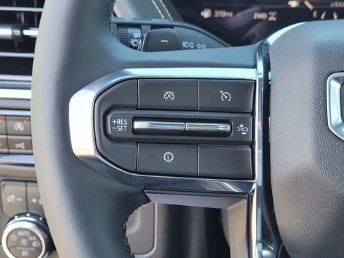 New 2026 GMC Yukon Elevation image 15