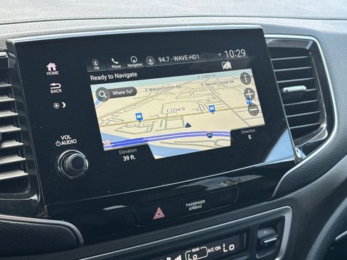 Used 2023 Honda Passport TrailSport image 24