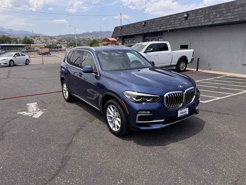 Used 2020 BMW X5 xDrive40i w/ Premium Package AWD/4WD image 1