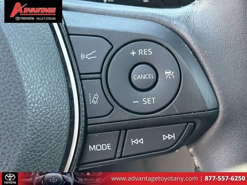 Certified 2022 Toyota RAV4 XLE w/ Convenience Package AWD/4WD image 26