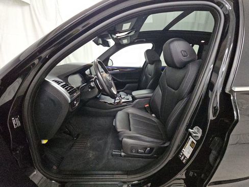 Certified 2024 BMW X3 xDrive30i w/ Premium Package image 5