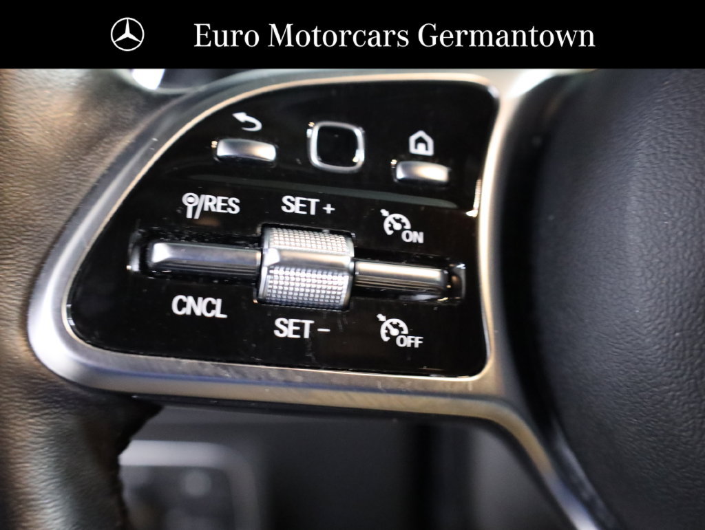Used 2023 Mercedes-Benz GLA 250 4MATIC image 12