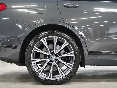 Used 2021 BMW X7 M50i AWD/4WD image 39