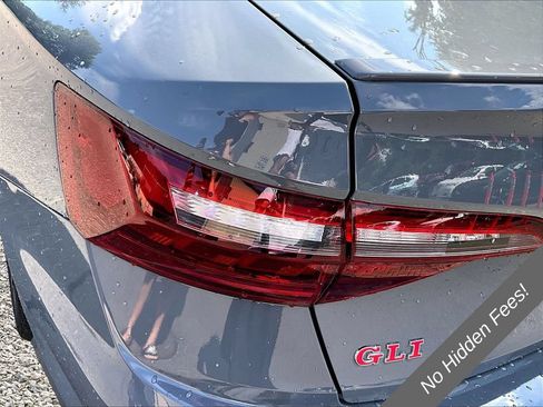 Used 2021 Volkswagen Jetta GLI FWD image 26