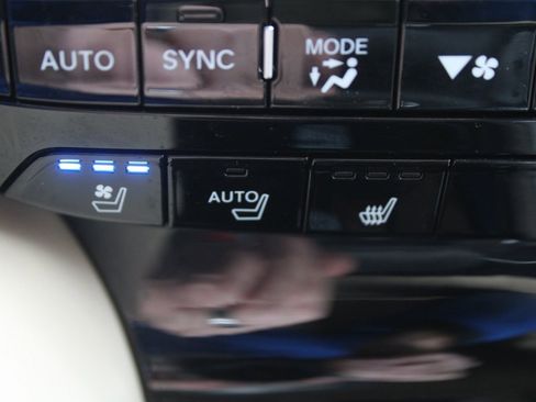 Used 2024 Acura MDX SH-AWD w/ Advance Package image 46