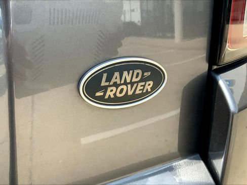 Used 2017 Land Rover Range Rover Evoque HSE AWD/4WD image 10