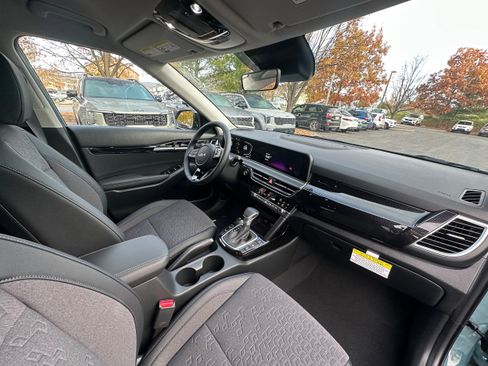 New 2026 Kia Seltos S image 24