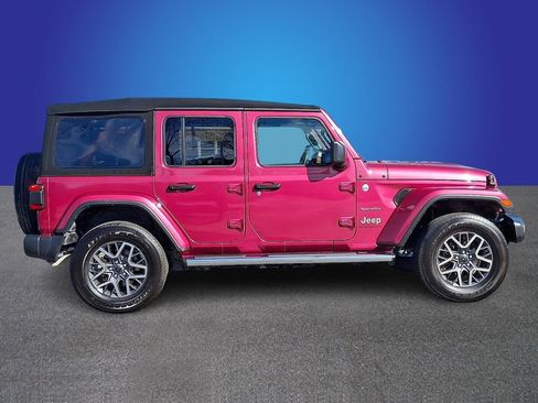 Used 2024 Jeep Wrangler Sahara w/ Safety Group image 7