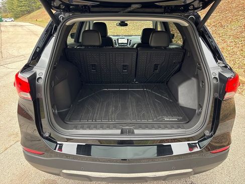 Used 2024 Chevrolet Equinox Premier image 26