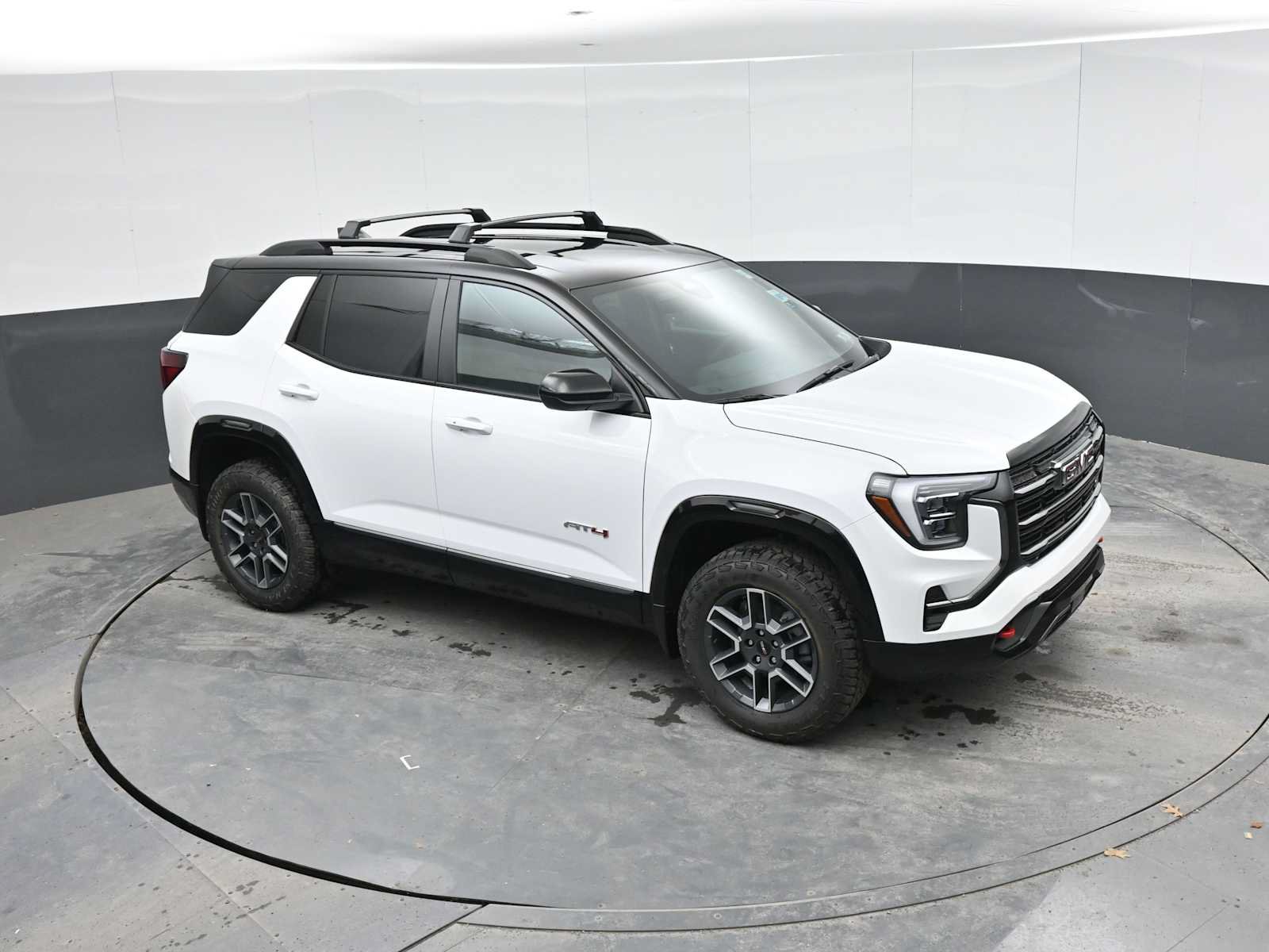 New 2027 GMC Terrain AT4 w/ LPO, Hit The Road Package AWD/4WD image 34