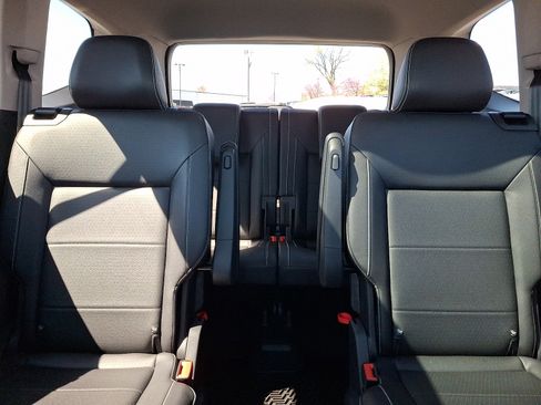 Used 2023 Volkswagen Atlas SE w/ Panoramic Sunroof Package image 15