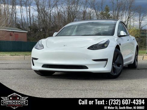 Used 2023 Tesla Model 3 Standard Range RWD image 30