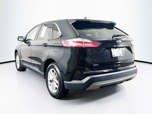 Used 2024 Ford Edge SEL AWD/4WD image 5