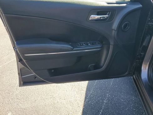 Used 2014 Dodge Charger SE image 20