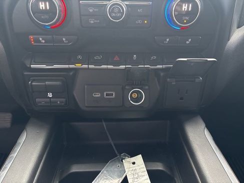 Used 2019 Chevrolet Silverado 1500 RST w/ All-Star Edition image 34