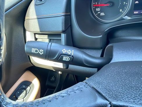 Used 2020 GMC Terrain SLT w/ Preferred Package FWD image 23