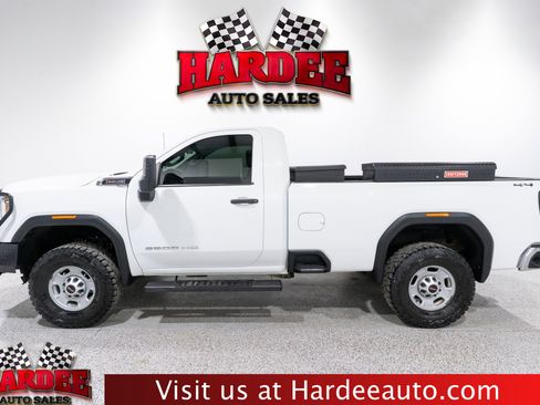 Used 2022 GMC Sierra 2500 Pro image 1