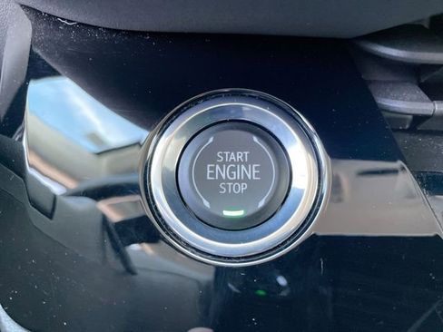 Used 2025 Buick Envision Sport Touring AWD/4WD image 24