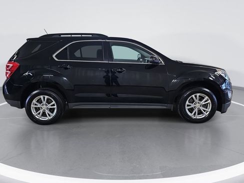 Certified 2017 Chevrolet Equinox LT w/ Convenience Package image 2