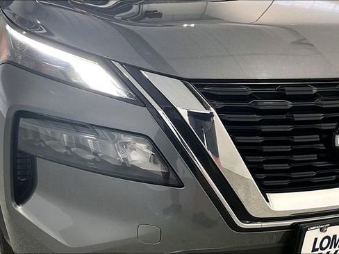 Used 2023 Nissan Rogue S AWD/4WD image 38