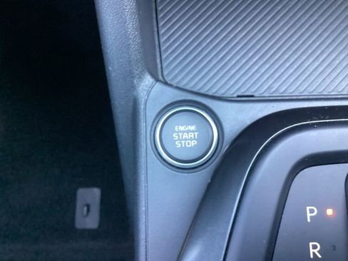 Used 2025 Kia K4 LXS image 21