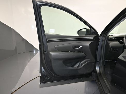 Used 2024 Hyundai Tucson Limited AWD/4WD image 10
