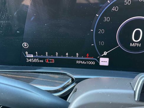 Used 2023 Cadillac Escalade Premium Luxury w/ Performance Package image 27