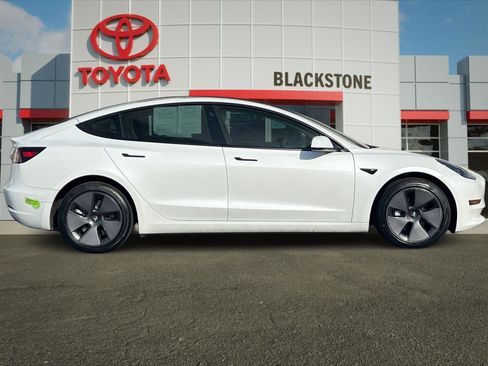 Used 2023 Tesla Model 3 Long Range image 2