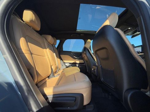 Certified 2023 Lincoln Corsair Reserve w/ Equipment Group 201A image 12