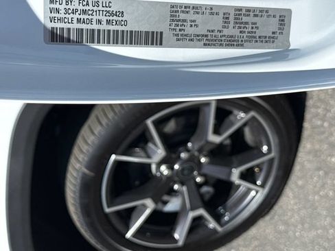 New 2026 Jeep Cherokee Overland AWD/4WD image 9