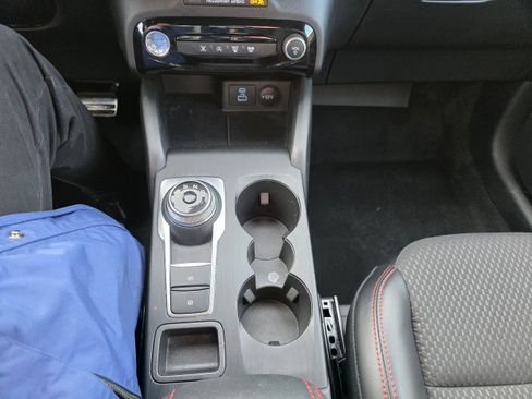 Certified 2023 Ford Escape ST-Line w/ Tech Pack #1 image 10