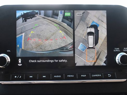 Used 2023 Mitsubishi Outlander SE Black Edition image 18