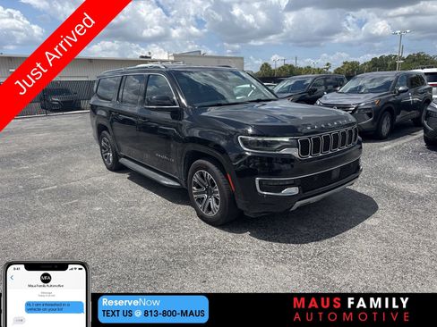 Used 2024 Jeep Wagoneer L Series II RWD image 1
