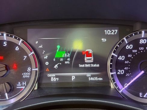 Used 2023 Toyota Highlander XLE FWD image 26