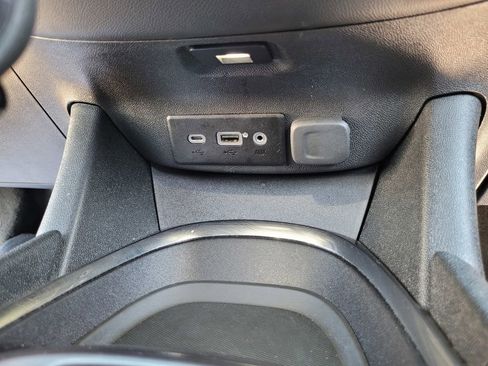 Used 2024 Chevrolet Malibu LT image 20