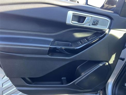 Used 2022 Ford Explorer ST w/ Equipment Group 401A image 20